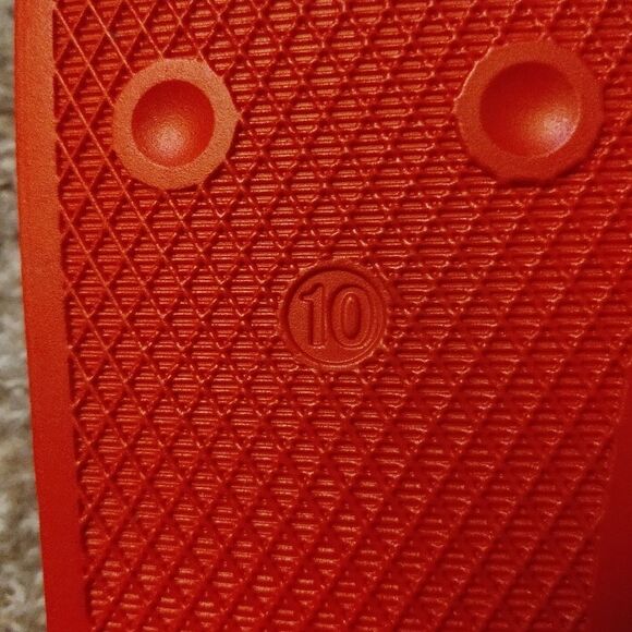 Chinatown Market Smiley Red Men's Slides NWB - Picture 7 of 8